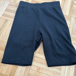 Black ribbed biker shorts